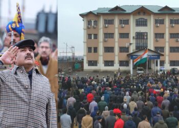 Director Health Services Kashmir unfurls Tricolor at Swastha Bhawan Bemina