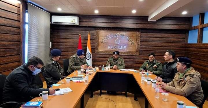 DGP Reviews Security Situation Ahead Of R-Day In Kashmir