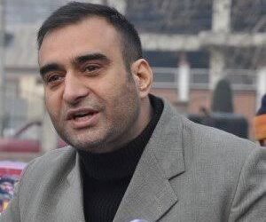 DAK urges caution while shoveling snow