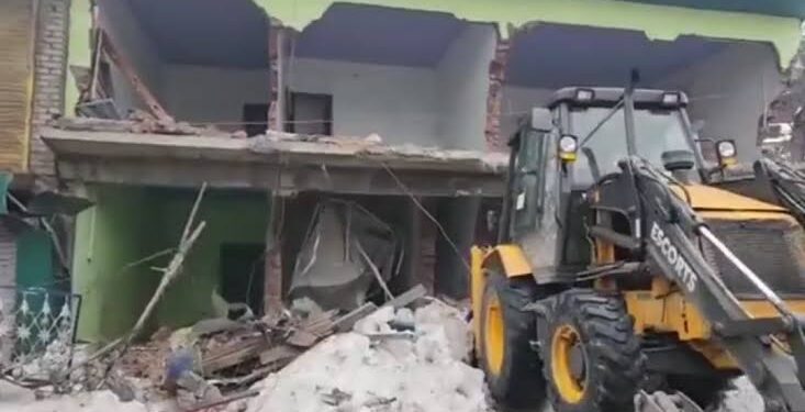 Commercial structure of ex-minister demolished in Shopian