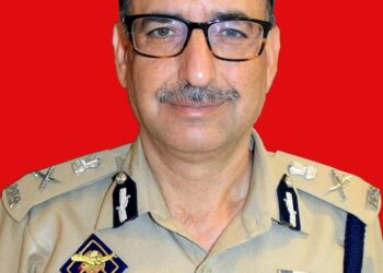 Javaid Mujtaba Gilani among 33 IPS officers empanelled for holding posts at Centre