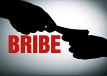 Arrested Accounts Assistant Children’s Hospital Bemina Srinagar ‘Red-handed While Demanding & Accepting Bribe’: ACB