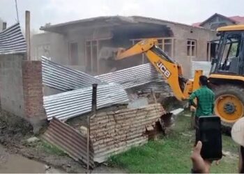 Not a single house will be demolished for Doodhganga Restoration: Mayor Srinagar