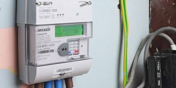 MD KPDCL Reviews Progress of Smart Meter Installations in Shahre Khass