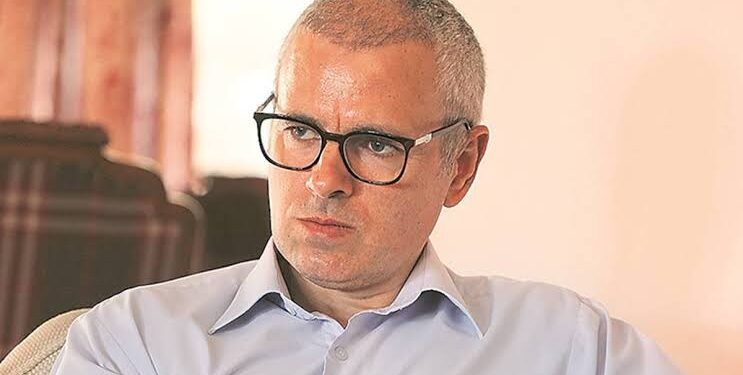 Omar Abdullah Joins Chorus, Seeks Cancellation of Purported Contract to APTECH Ltd.; Condemns ‘Use of Force & Lathicharge’ Against Protestors