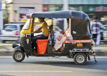 Female Kashmiri Student Suffers Injuries After ‘Attacked By Auto Driver’ in New Delhi