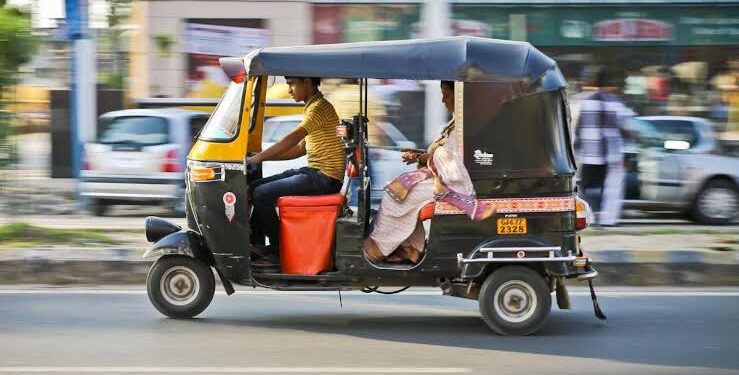Female Kashmiri Student Suffers Injuries After ‘Attacked By Auto Driver’ in New Delhi
