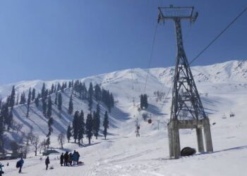 Gulmarg receives 5cm snowfall, light rains in plains in J&K
