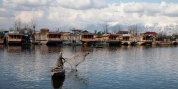Amid Dry Weather, Night Temp Records Fall in Kashmir, Rise In Jammu