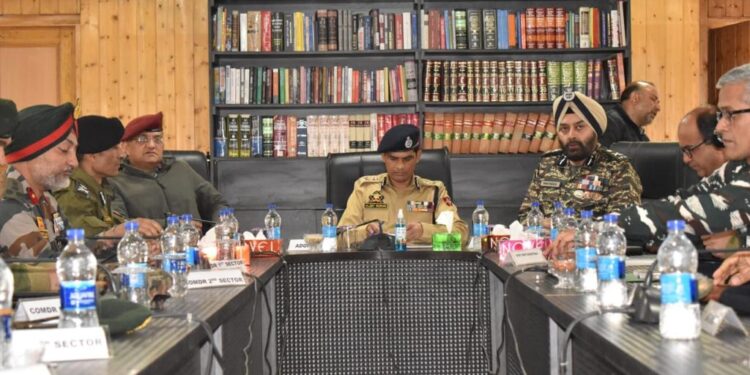 ADGP Kashmir Chairs High Level Meeting In Anantnag