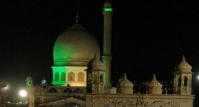 Laylat-ul-Qadr Observed With Religious Gaiety Across Kashmir