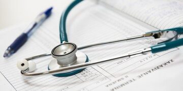 General Physician at DH Handwara Loiters Around As Patients Wait Endlessly