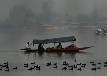 MeT Forecasts Erratic Weather To Continue In J&K Till May 4