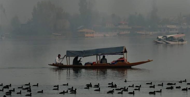 MeT Forecasts Erratic Weather To Continue In J&K Till May 4