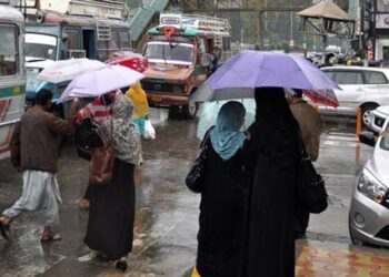 J&K Braces Up For Wet Spell From April 16-20