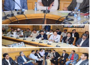 Div Com Kashmir reviews arrangements for departure of Hajj Pilgrims