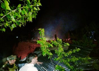 Massive Blaze Guts Residential House, Cowshed in Bandipora’s Ajas