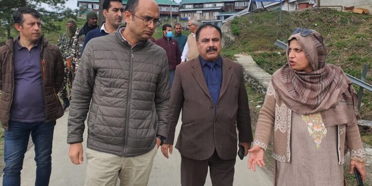 G20 Summit: Secy Health reviews health care preparedness in North Kashmir