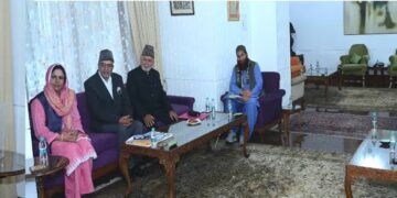 Chairperson and members of J&K Haj Committee calls on Lt Governor