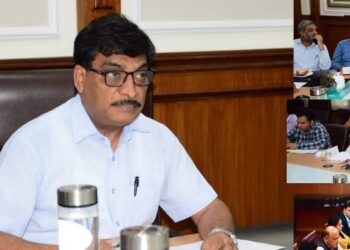 Over 1 lakh works to be completed during this Financial year: Officers to CS