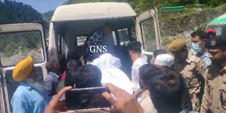 Mughal road accident: Bodies of Dir Finance, son recovered