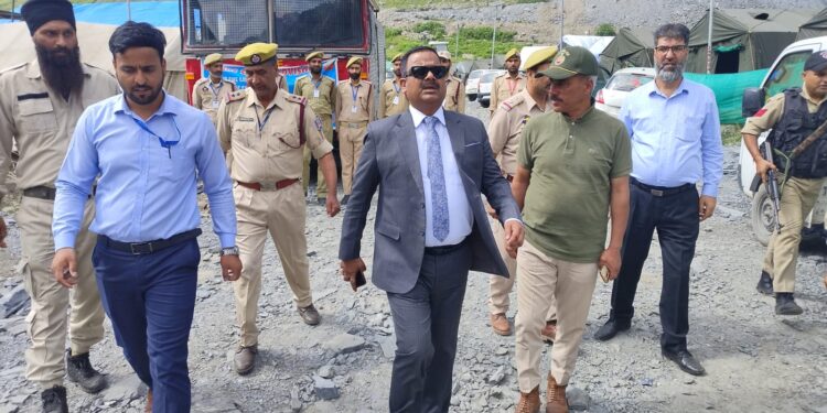 ADGP Director F&ES Visits Baltal, Takes Stock of Fire Safety Arrangements