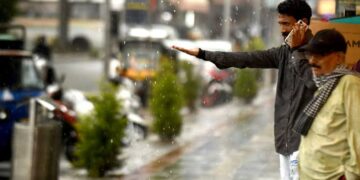 Moderate to heavy rains lash J&K, MeT predicts more