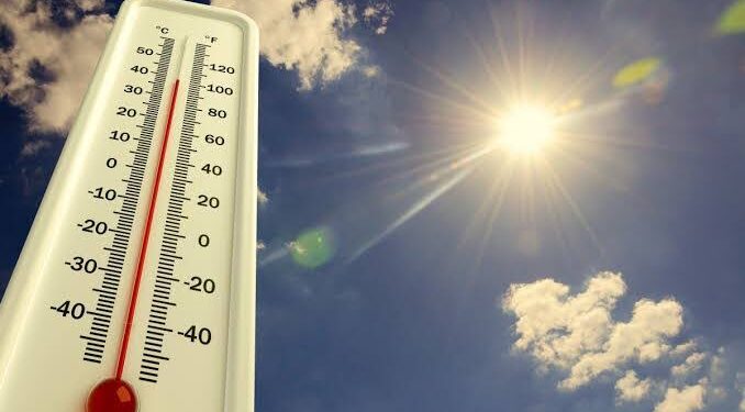 Mainly dry weather with isolated light rain forecast, night temp drops below normal in J&K