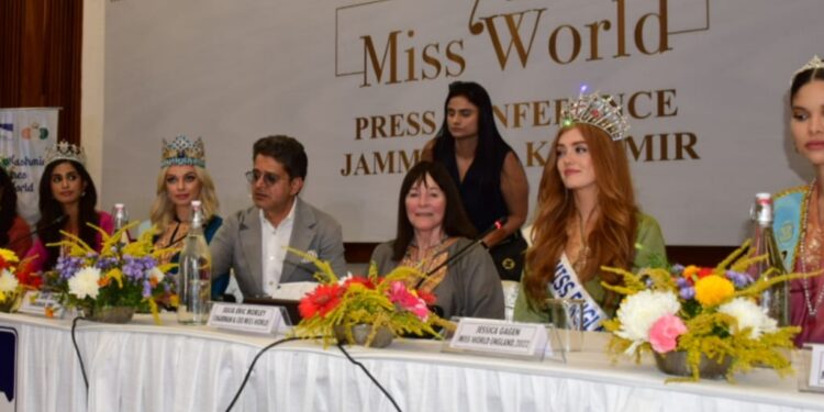In a major fillip to MICE tourism, global Beauty Divas visit Kashmir