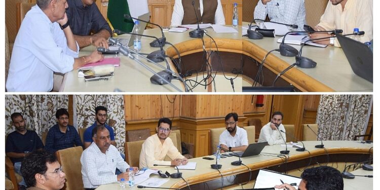 Div Com Kashmir reviews functioning of KPDCL, KPTCL, PHE, R&B Departments