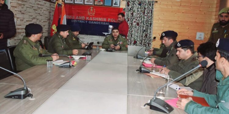 IGP Kashmir reviews security measures in Ganderbal