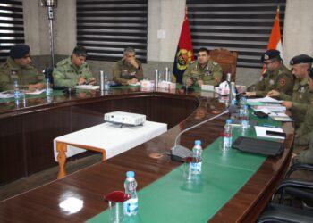 IGP Kashmir Chairs Security Review Meeting In Bandipora: Police