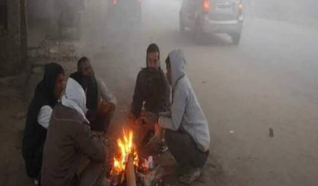 Despite rise in mercury, sub-zero temperature continues in Kashmir