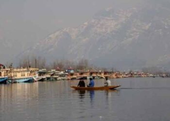 Kashmir under deep freeze, Srinagar shivers at season’s coldest at minus 5.4°C