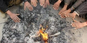 Severe cold conditions continues in Kashmir, minus 3.5°C in Srinagar
