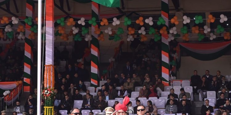 Republic Day Eve: LG Manoj Sinha Unfurls National Flag at Republic Day Function in Jammu