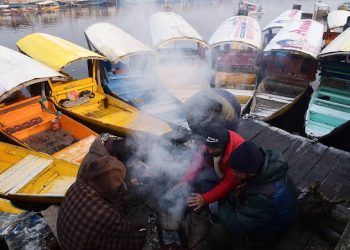 Kashmir Shivers As Srinagar Equals Season’s Coldest Night At Minus 5.4°C