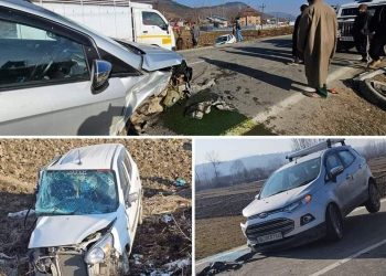Collision Between 2 Vehicles Leaves 5 Persons Injured in Handwara