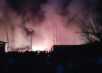 7 Shanties, 4 Cowsheds Damaged in Overnight Fire Mishap in Srinagar Locality