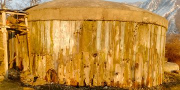 Dilapidated Water Service Reservoir Threatens SK Payeen Village in Bandipora