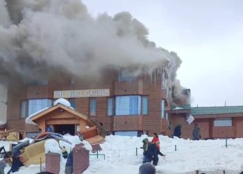 Fire Breaks Out in Hotel in Gulmarg