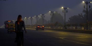 Night temp rises but stays below freezing point in Kashmir