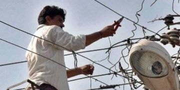 KPDCL snapping connections of non-paying consumers