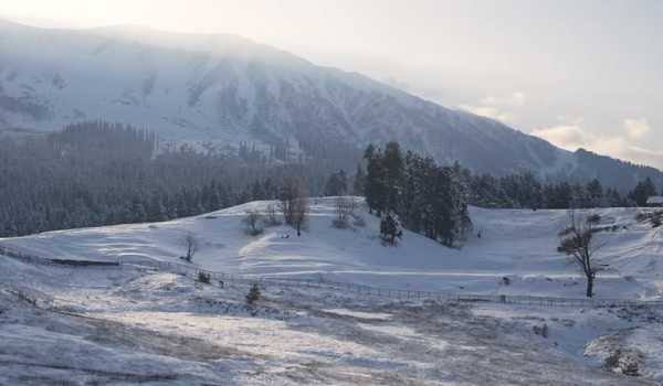 Sub-zero night temp continue in Kashmir; minus 3.1°C in Srinagar, 9.0°C in Gulmarg