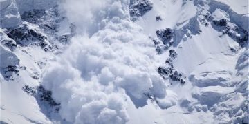 JK-DMA issues Avalanche Warning For 5 Districts