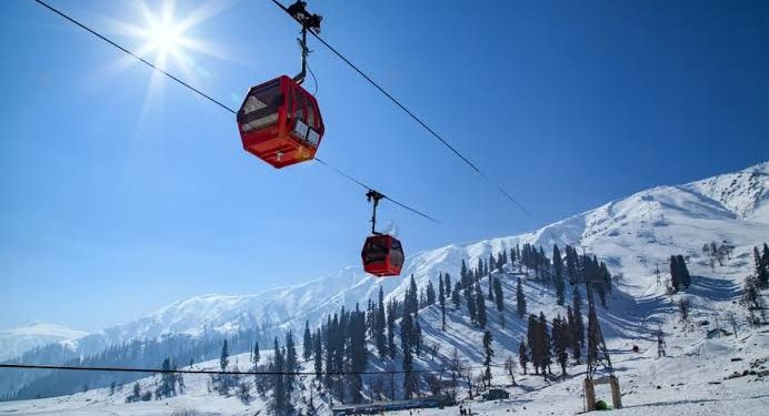 Night temp drops in J&K; Gulmarg coldest at minus 2.5°C