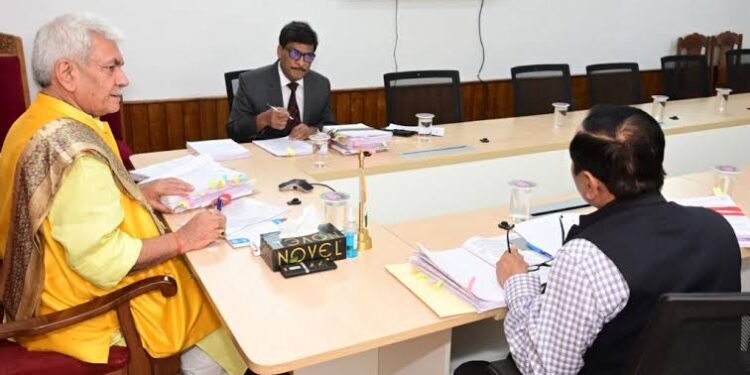 Administrative Council approves transfer of land