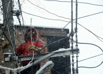 Ahead of peak winter, KPDCL stocks addl 472 KL HSD at Gurez to run DG sets