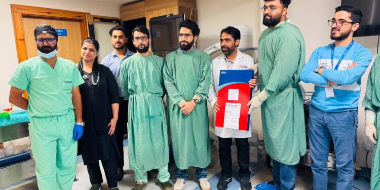 Paras Health Srinagar Achieves Major Milestone, Successfully Treats 19×12 cm Pancreatic Necrosis With Advanced EUS Procedure